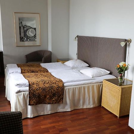 Hotel Seurahuone Kokkola  Bagian luar foto