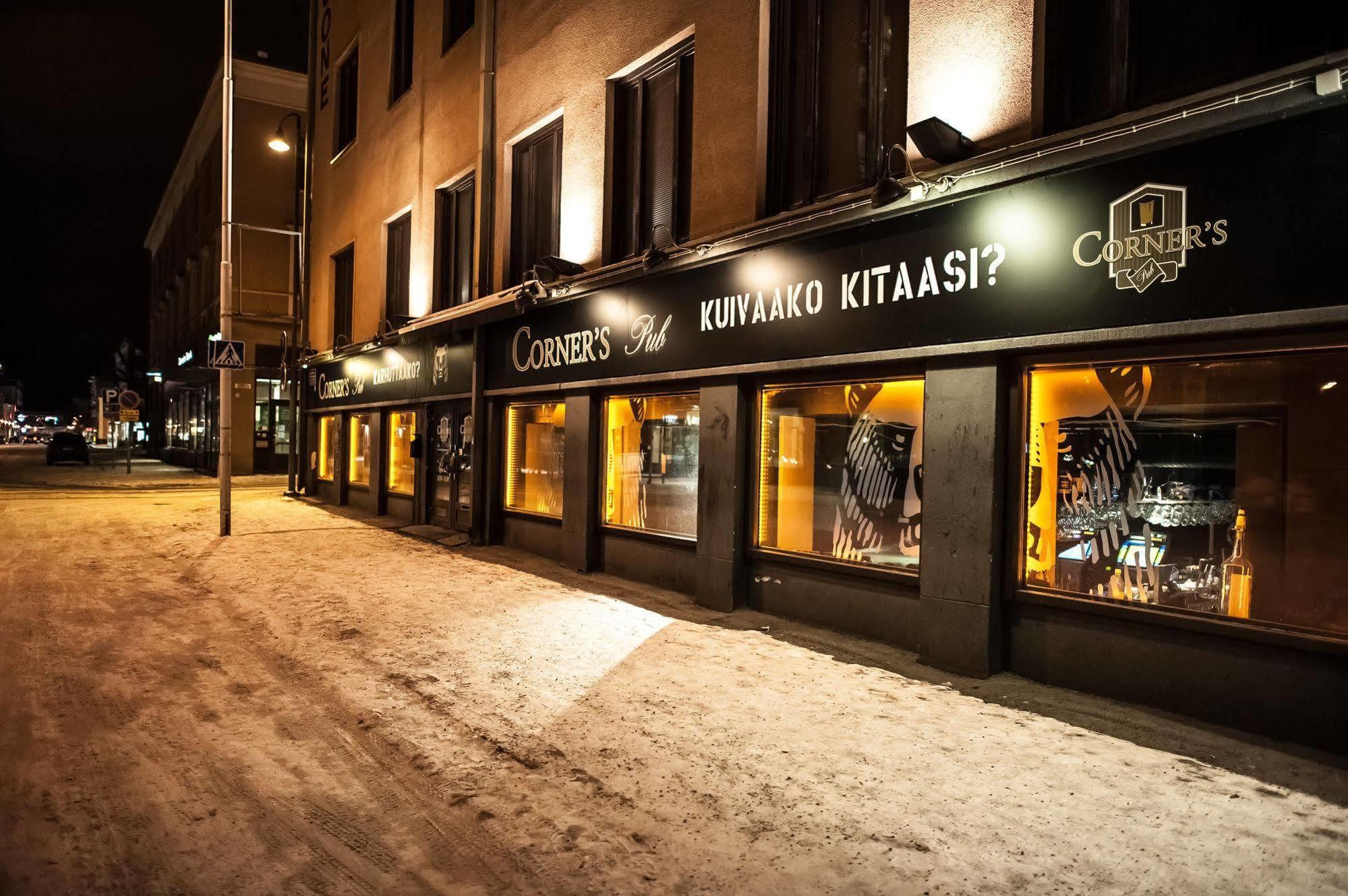 Hotel Seurahuone Kokkola  Bagian luar foto